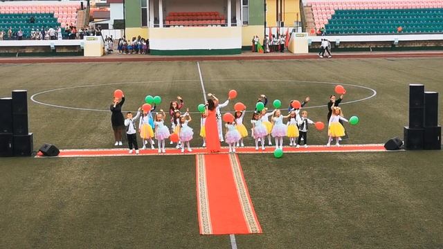 "Я, ты, он, она, вместе целая страна", вокальная студия "Я пою". День независимости 03.07.2021 смотреть онлайн