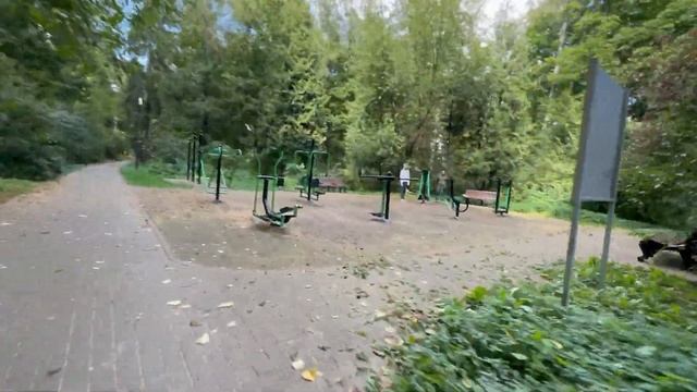 Прогулка по парку Сказок в Томилино смотреть онлайн