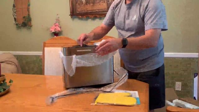 MOOSOO Bread Machine with Automatic fruit dispenser & Ice Cream Function, Quality bread made easy смотреть онлайн