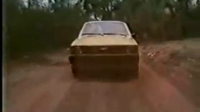 Tarzan and Cheetah love their 1981 Toyota TV Commercial смотреть онлайн