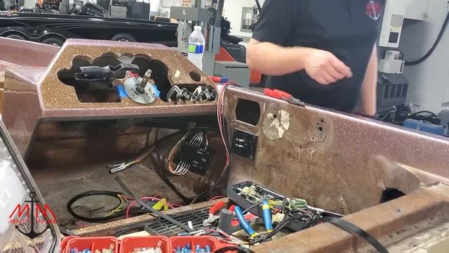 BASS BOAT RESTORATION PROJECT | 1988 RANGER 363V | FULL RESTORATION TIMELAPSE смотреть онлайн