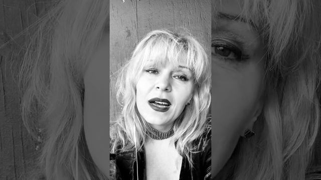 Она начинает тебя забывать by yuna shapatava смотреть онлайн