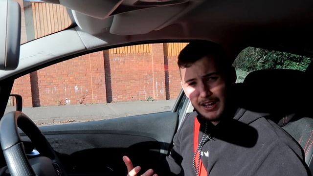 255BHP Stage 2+ Renault Clio RS Trophy Is SAVAGE + AKRAPOVIC Exhaust (POV DRIVE, REVIEW) смотреть онлайн