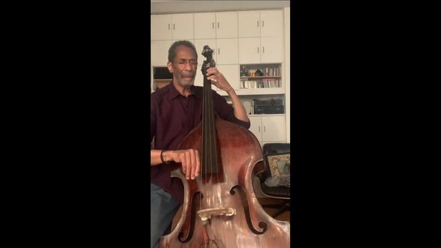 Ron Carter - Tutorial on Big Bass vs. Piccolo Bass - #roncarterbassist смотреть онлайн