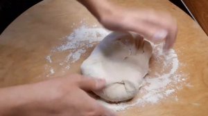 ЭТО ОЧЕНЬ ВКУСНО . ТОНКОЕ ЧУДУ С ТВОРОГОМ И ЗЕЛЕНЬЮ .