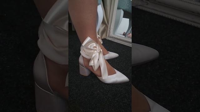 Satin wedding shoes/ Атласные свадебные туфли смотреть онлайн
