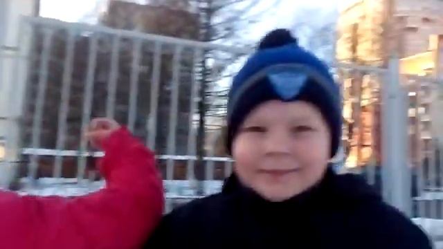 Прогулка с девушкой смотреть онлайн