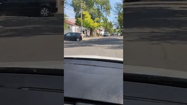 Дорога в центр города Геническа 10сентября2022 смотреть онлайн