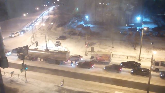 На шлиссельбургской пр49.-36 не работает светафор в СПБ. смотреть онлайн