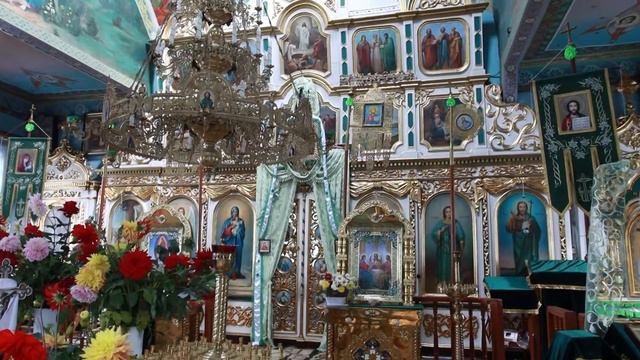 Свято-Троїцький храм УПЦ с. Верба Дубенського району Рівненської єпархії. смотреть онлайн