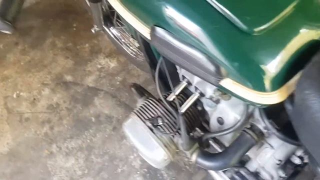 Советский мотоцикл Урал 1980 года,в Германии смотреть онлайн