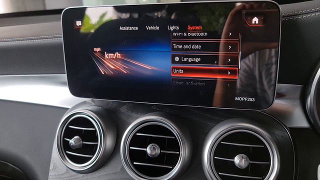 Walkaround Mercedes-Benz GLC 200 AMG [X253] Facelift - Indonesia