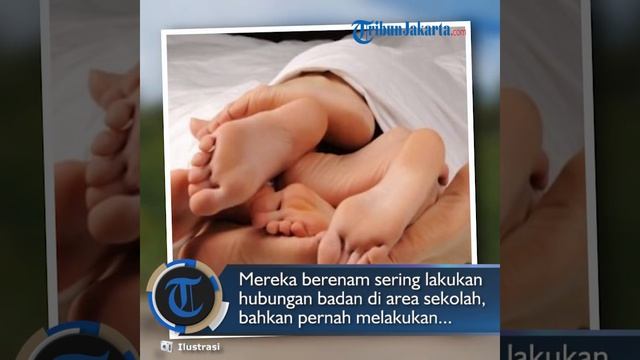 3 Oknum Guru di Serang Pesta Seks dengan 3 Siswi di Labotarium Komputer, Satu Korban Hamil смотреть онлайн
