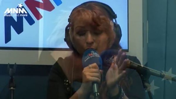 MNM: 2 Fabiola - Lift U Up