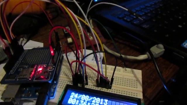 Arduino + Logger Shield смотреть онлайн