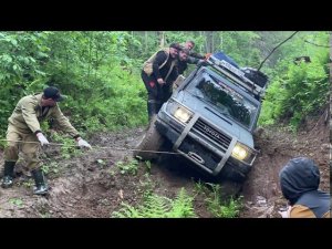 Усьвинские столбы на машинах