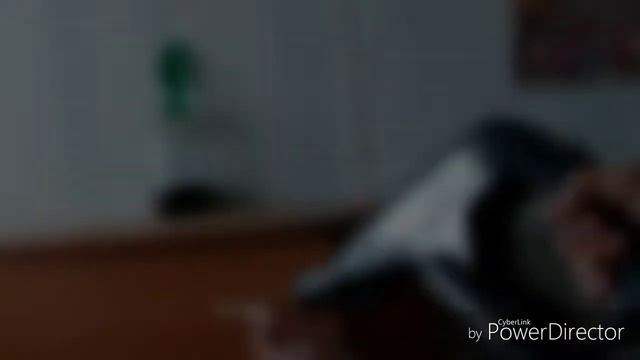 Как я убираюсь в комнате !! 1 часть !!))