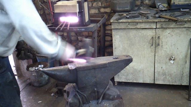 Горячая ручная ковка.Кованые элементы своими руками смотреть онлайн