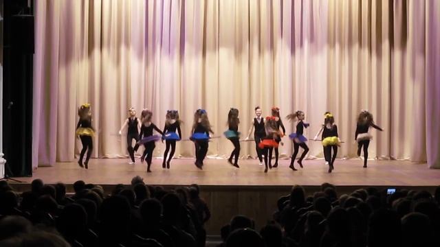 Танц. коллектив "Мрія" - Friends (фестиваль "Мистецькі ворота") смотреть онлайн