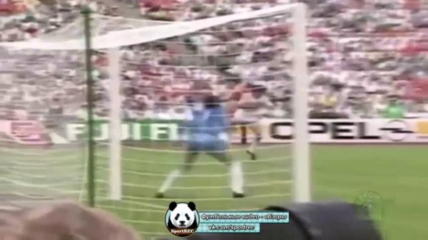 Самые красивые голы в истории футбола 