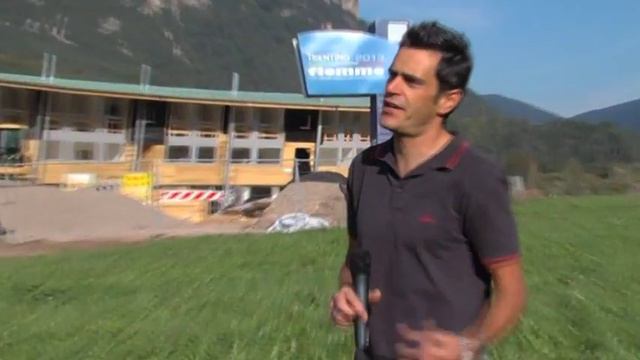 Fiemme 2013: il saluto dei campioni Piller Cottrer, Christian Zorzi e Roberto Cecon смотреть онлайн