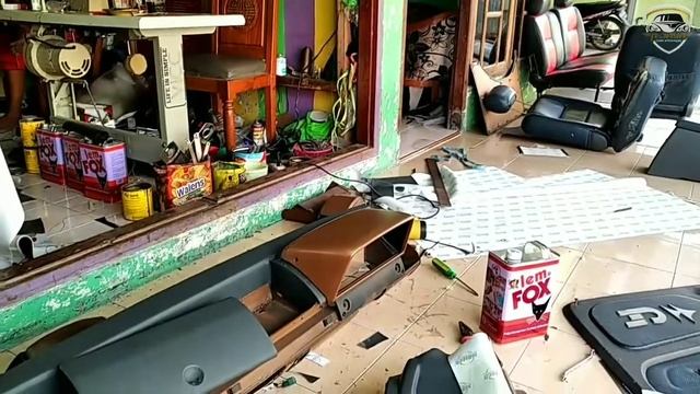 PENGERJAAN DASHBOARD DAN PLAFON TOYOTA KIJANG смотреть онлайн