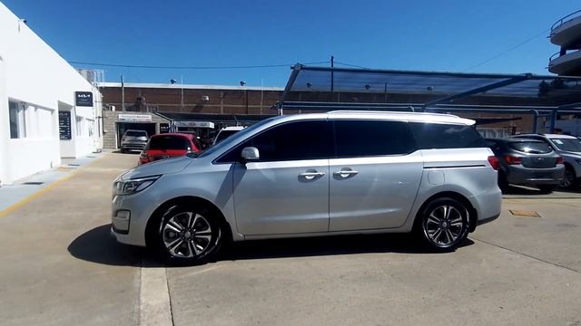 KIA CARNIVAL EX 2.2 AT CRDI 2019 смотреть онлайн