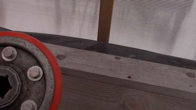 Замена фрикционного кольца на снегоуборщике. смотреть онлайн