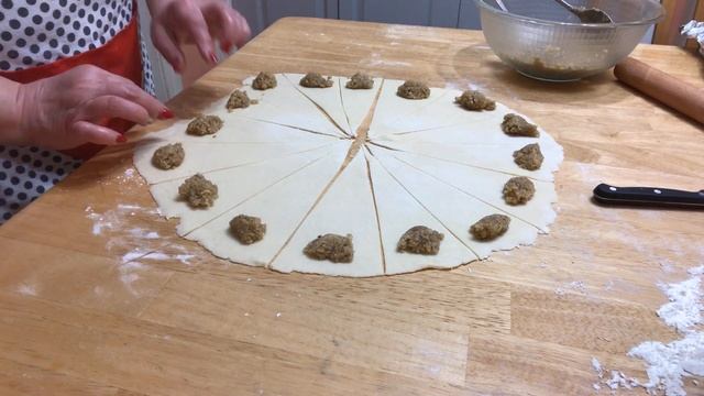 Мутаки-Восточная Сладость #мутаки #восточныесладости #сигареты #сигары #рогаликисорехами #моякухня смотреть онлайн