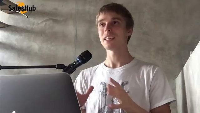 Как Зарабатывать Доллары в Интернете - 3 способа - "SalesHub Show" Выпуск 1 - Игорь Кустов смотреть онлайн