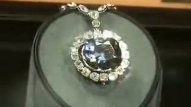 Hope Diamond. The biggest diamond in the World смотреть онлайн