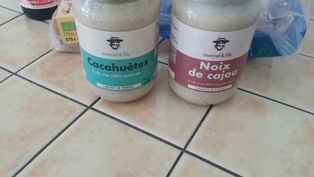 Безглютеновый хлеб, огурцы и консервы. Обзор французских био продуктов. Худеем по французский смотреть онлайн