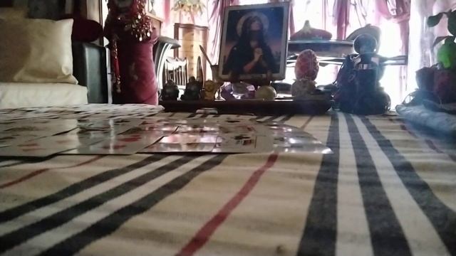 ♣️Крестовая Дама ??Ближайшие дни? смотреть онлайн