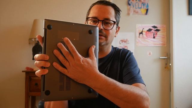 Unboxing du CHUWI GemiBook en Français ! смотреть онлайн