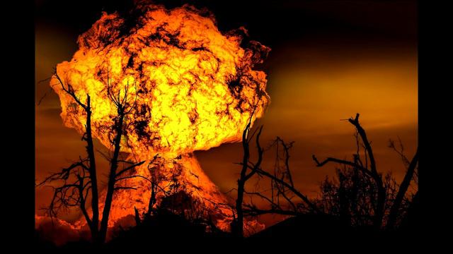 Nuclear Attack Alarm 1 Hour: Bomb Attack, Nuclear Disaster смотреть онлайн
