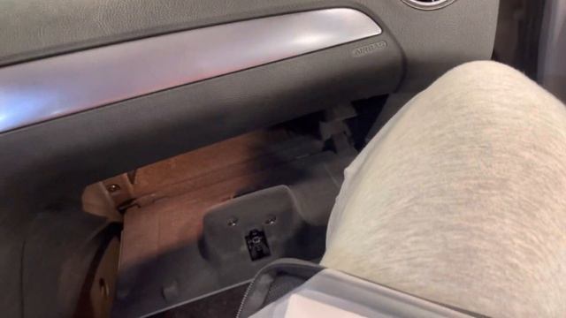 Ford Mondeo mk4 2.0 TDCI 140 konny 133 tys km TUTANIUM смотреть онлайн