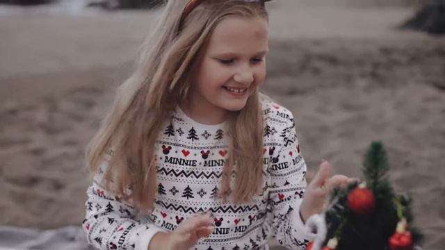 Christmas morning смотреть онлайн