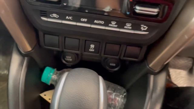 Grand Vitara 2023 Itne Features ? Walkaround Smart Hybrid смотреть онлайн
