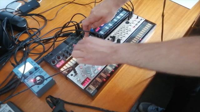 Korg Volca Beats, Bas, Key, Nubass - Parallelism смотреть онлайн