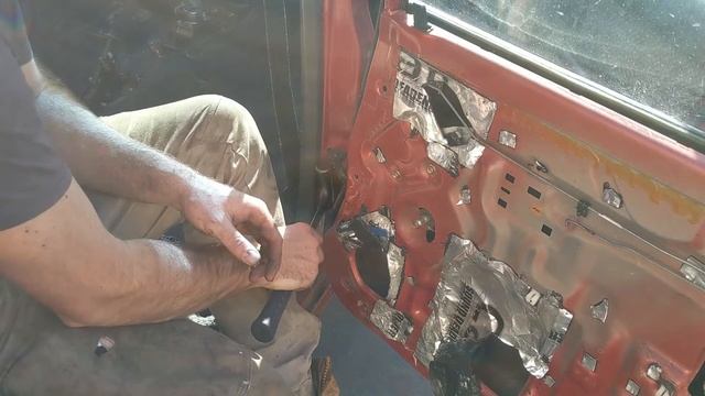 Installing Central Locking and Electric Mirrors - Nugget Corolla Build Part 4 смотреть онлайн
