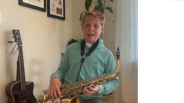 EPIC SAX TUTORIAL: Master Shreksophone on Alto Sax in Minutes! смотреть онлайн