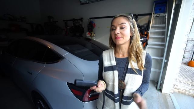 What Tesla Is Hiding From You In Plain Sight! смотреть онлайн