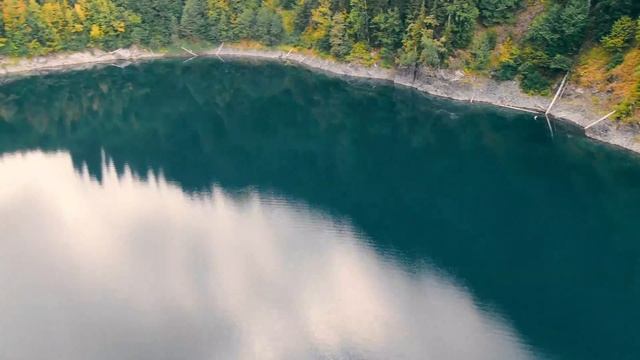 ТАКОГО ВЫ ЕЩЕ НЕ ВИДЕЛИ! | ОЗЕРО МАЛАЯ РИЦА С КВАДРОКОПТЕРА | ЛУЧШЕЕ МЕСТО В АБХАЗИИ | АБХАЗИЯ 202 смотреть онлайн