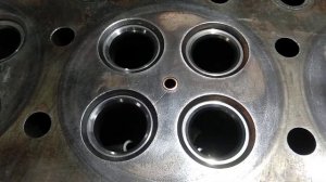 Головка Volvo FH мотор D12 локальный ремонт