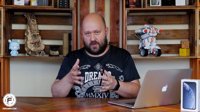 6 месяцев с Apple iPhone XR. Опыт использования. За что я его люблю и за что ненавижу смотреть онлайн