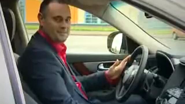 Тест драйв автомобиля в автосалоне Автолайф премиум смотреть онлайн