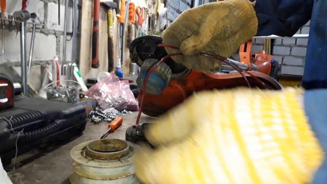 #Husqvarna. Заправка леской. Триммерная головка Т45х. смотреть онлайн