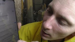 Как сделать чтобы телефон не включался в кармане?