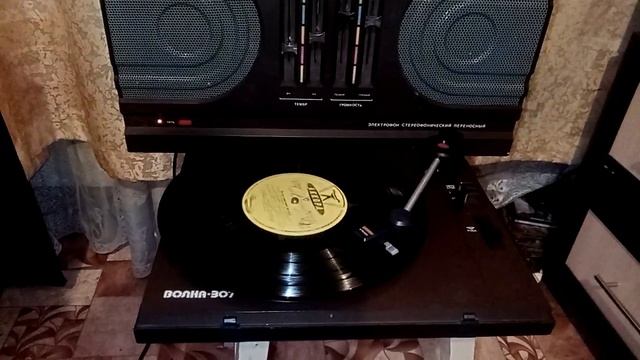 Советский Электрофон Волна 307. смотреть онлайн