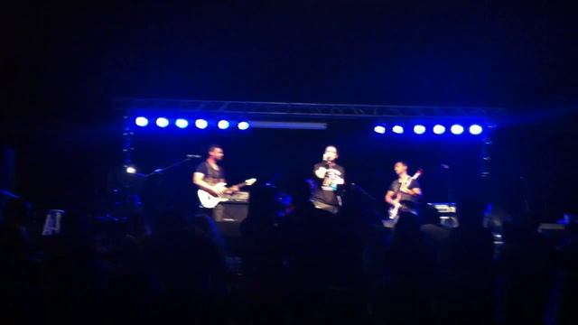 InFraReD - LIVE (CAN'T STOP) смотреть онлайн